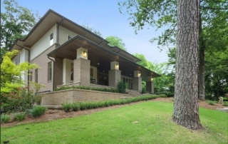 Create Your Dream Coastal Lifestyle with Custom Luxury Homes by MaeWest Homes